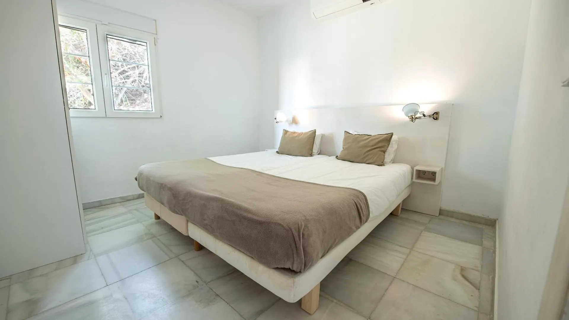 Gran Villa Con Vistas Al Mar Y Piscina Privada Malaga